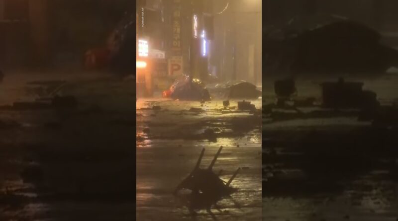 Typhoon Hinnamnor hits South Korea, leaves thousands without power | USA TODAY #Shorts